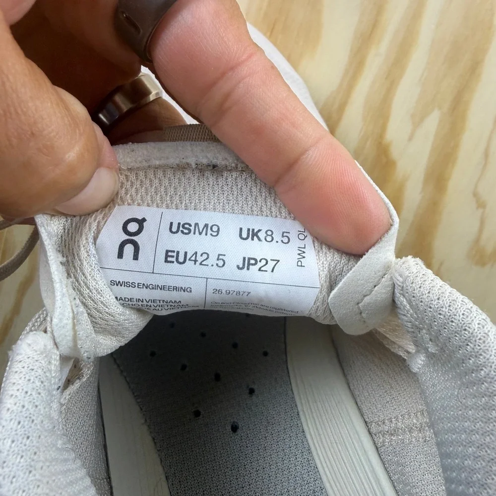 On Running Cloudnova Form Mens Sneakers Undyed-White Heather 26.98481 Size 9